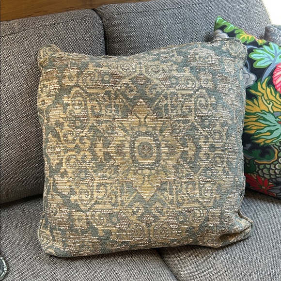 20x20 Woven Jacquard Designer Pillow in Turquoise and Gold